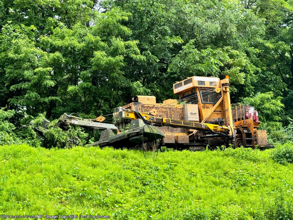 Brushcutter on the CT&V from Canton to Akron.